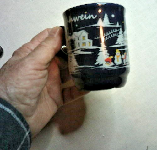 Van well coffee - van, wine